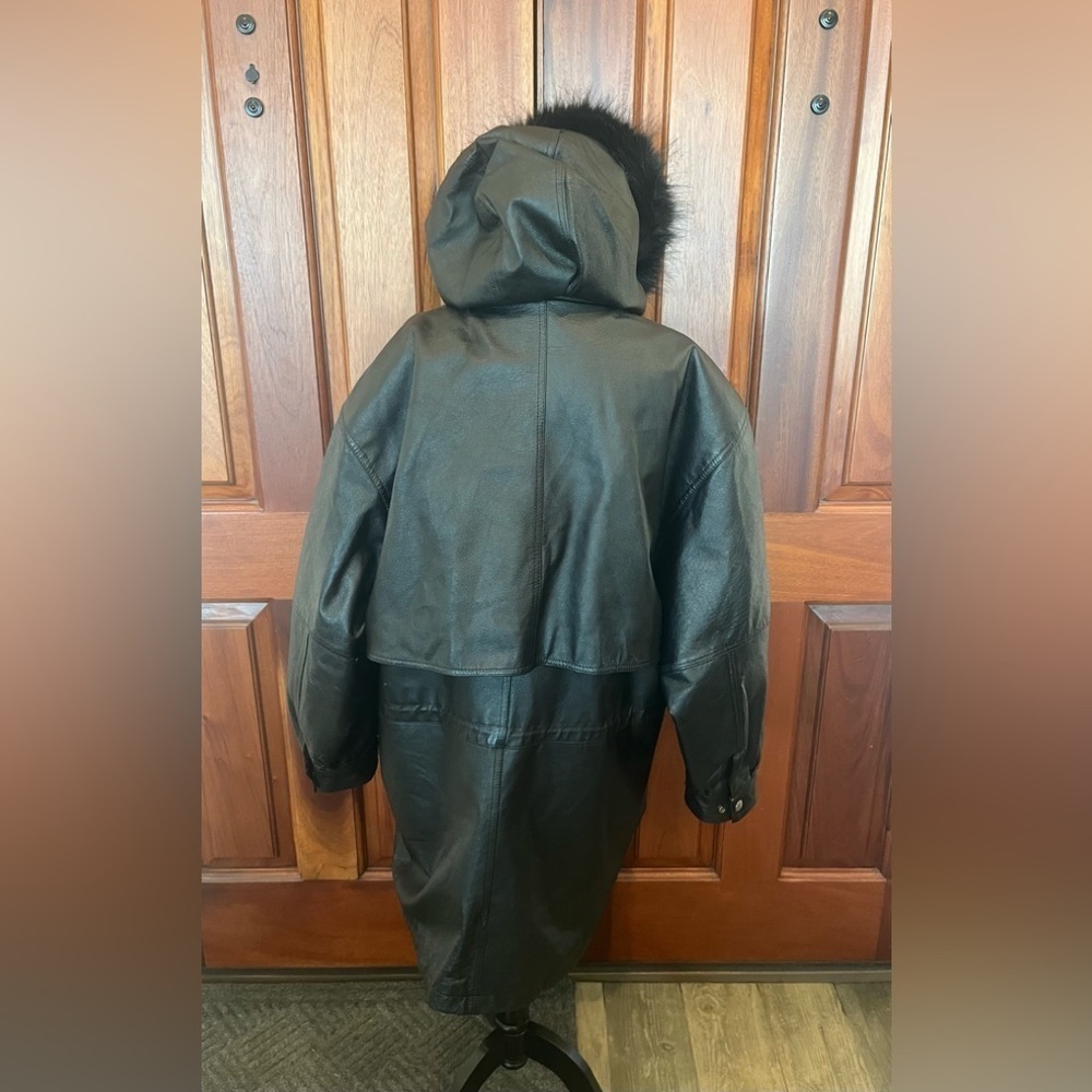 Vintage Wilsons Leather Long XL Black Faux Fur Trim Hooded Womens Coat 90’s - Picture 3 of 11